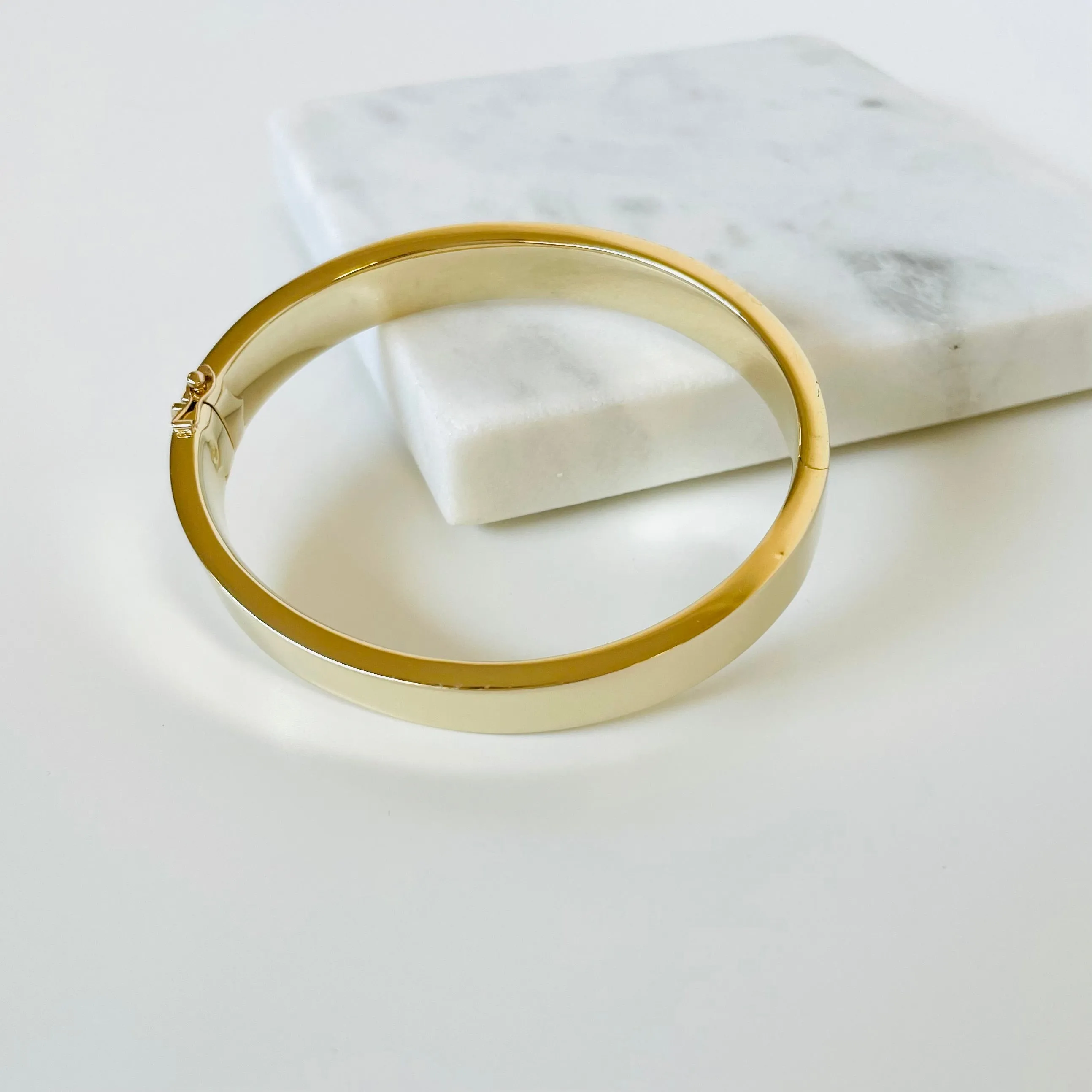 14k Square Edge Bangle