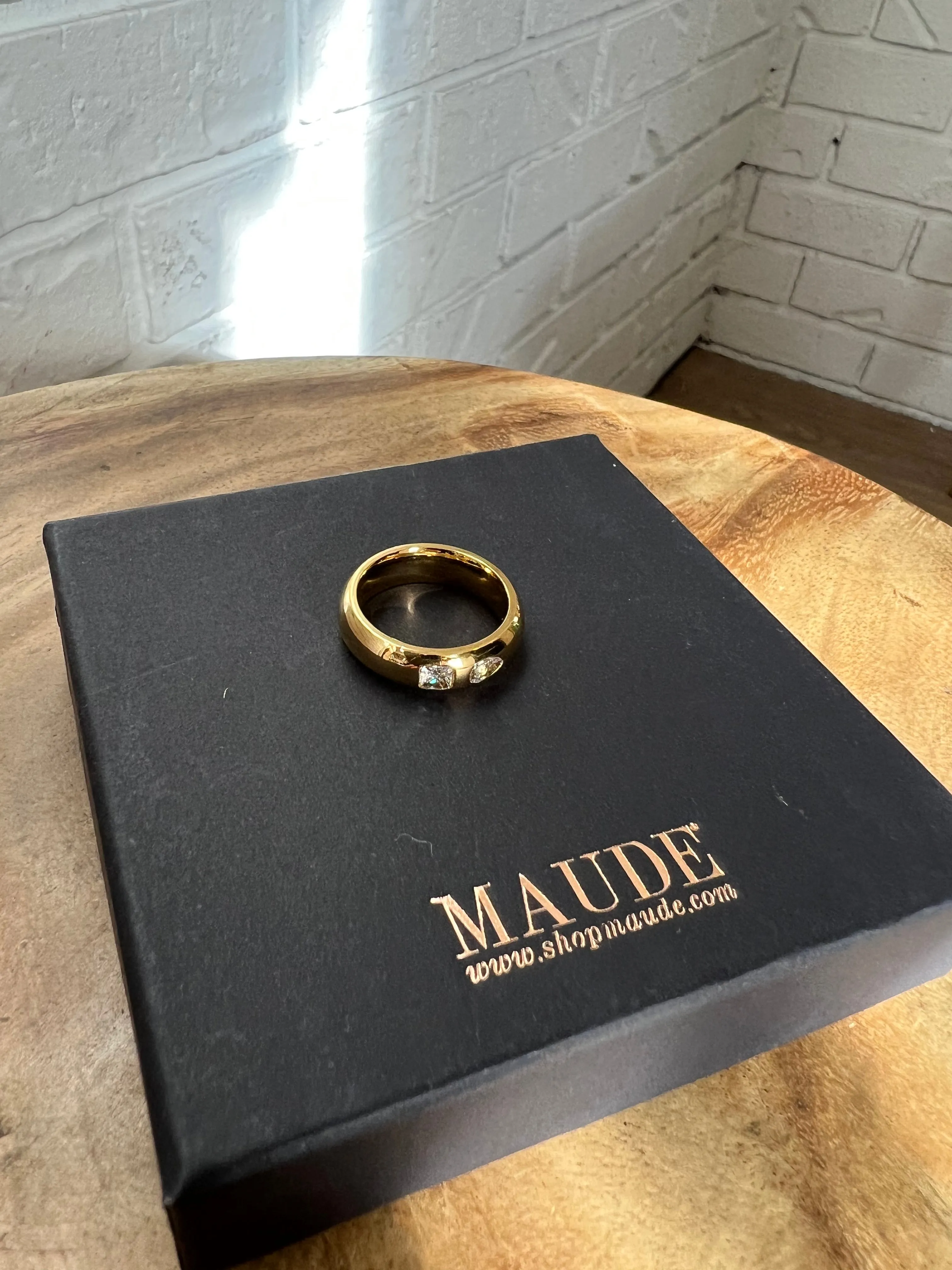 18K Two-Stone Gold Ring