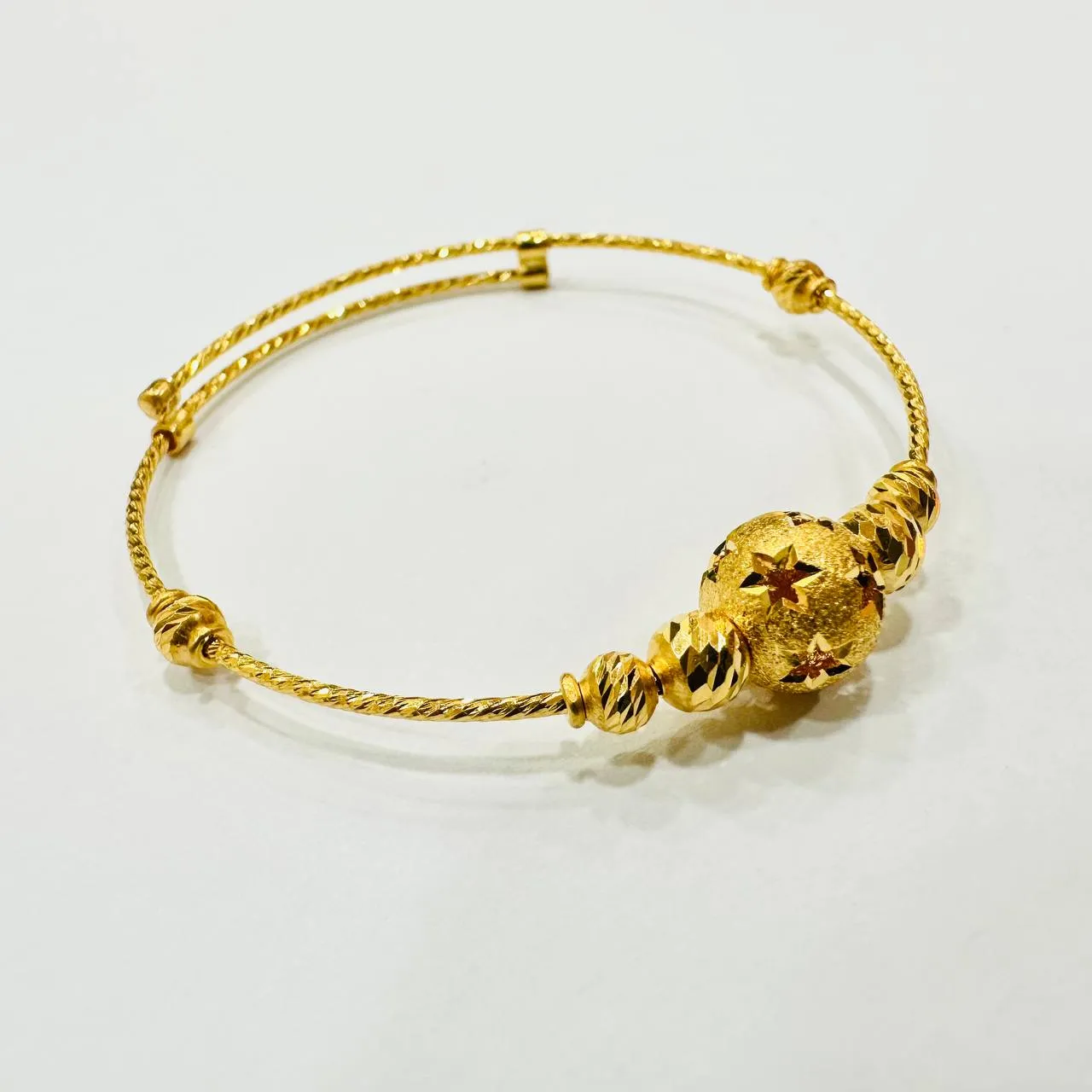 22k / 916 Gold Baby Bangle