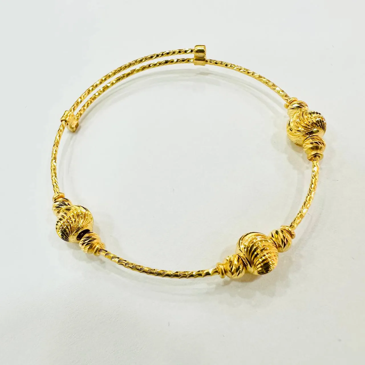 22k / 916 Gold Baby Bangle