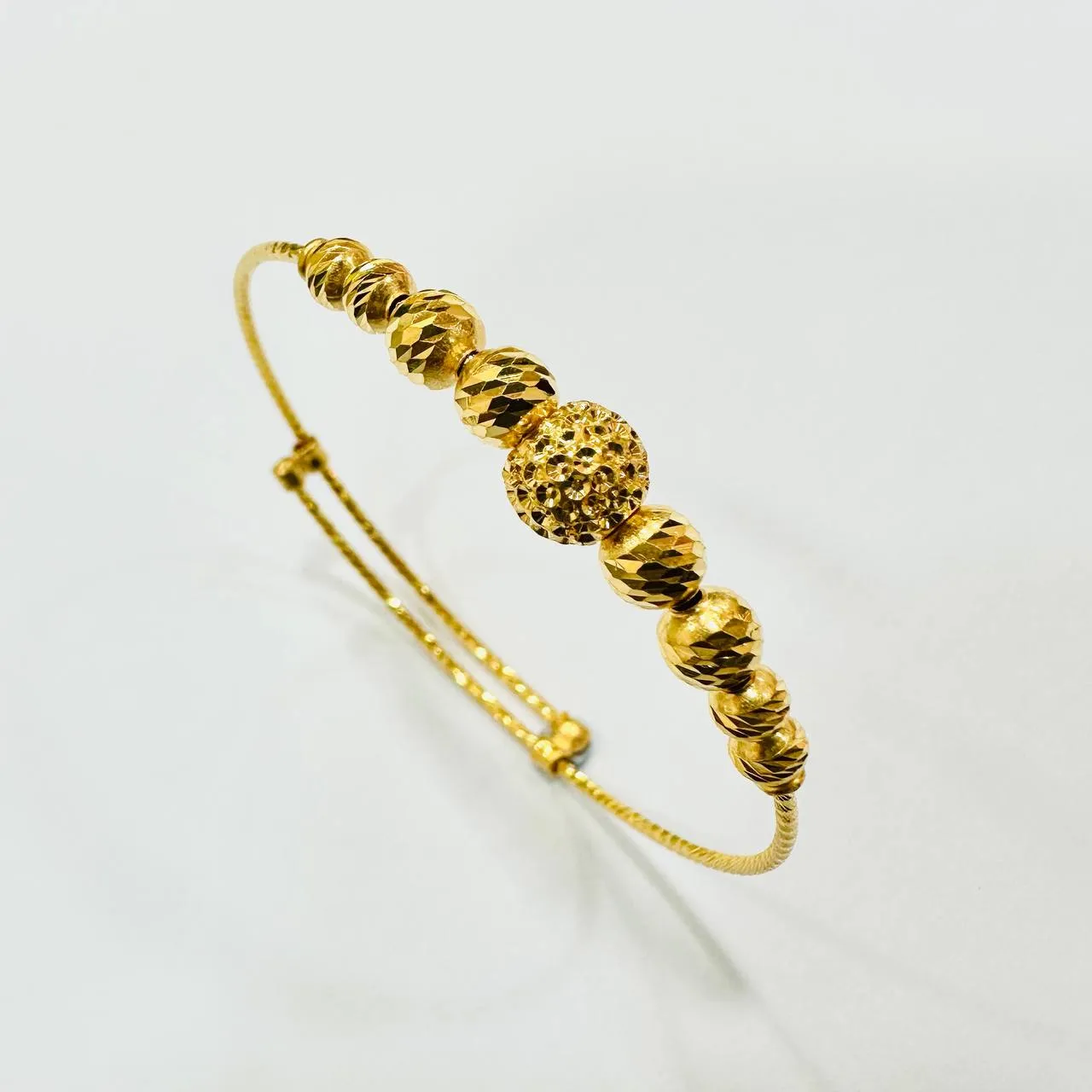 22k / 916 Gold Baby Bangle