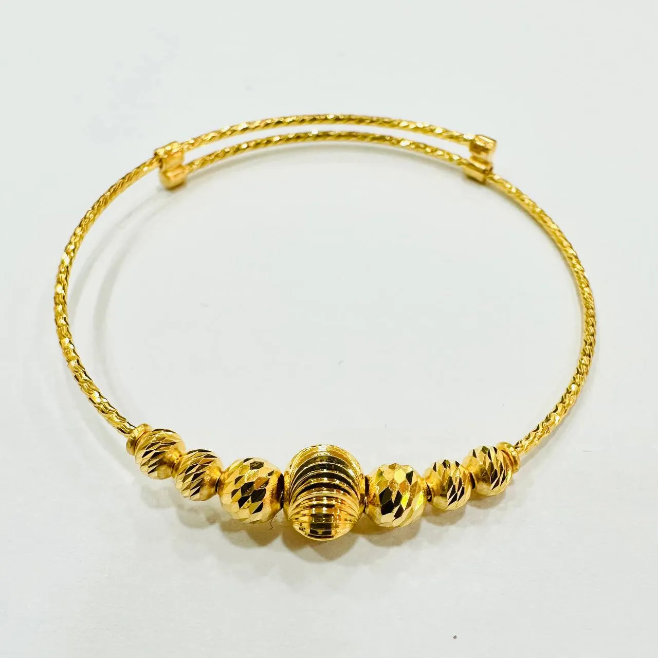 22k / 916 Gold Baby Bangle