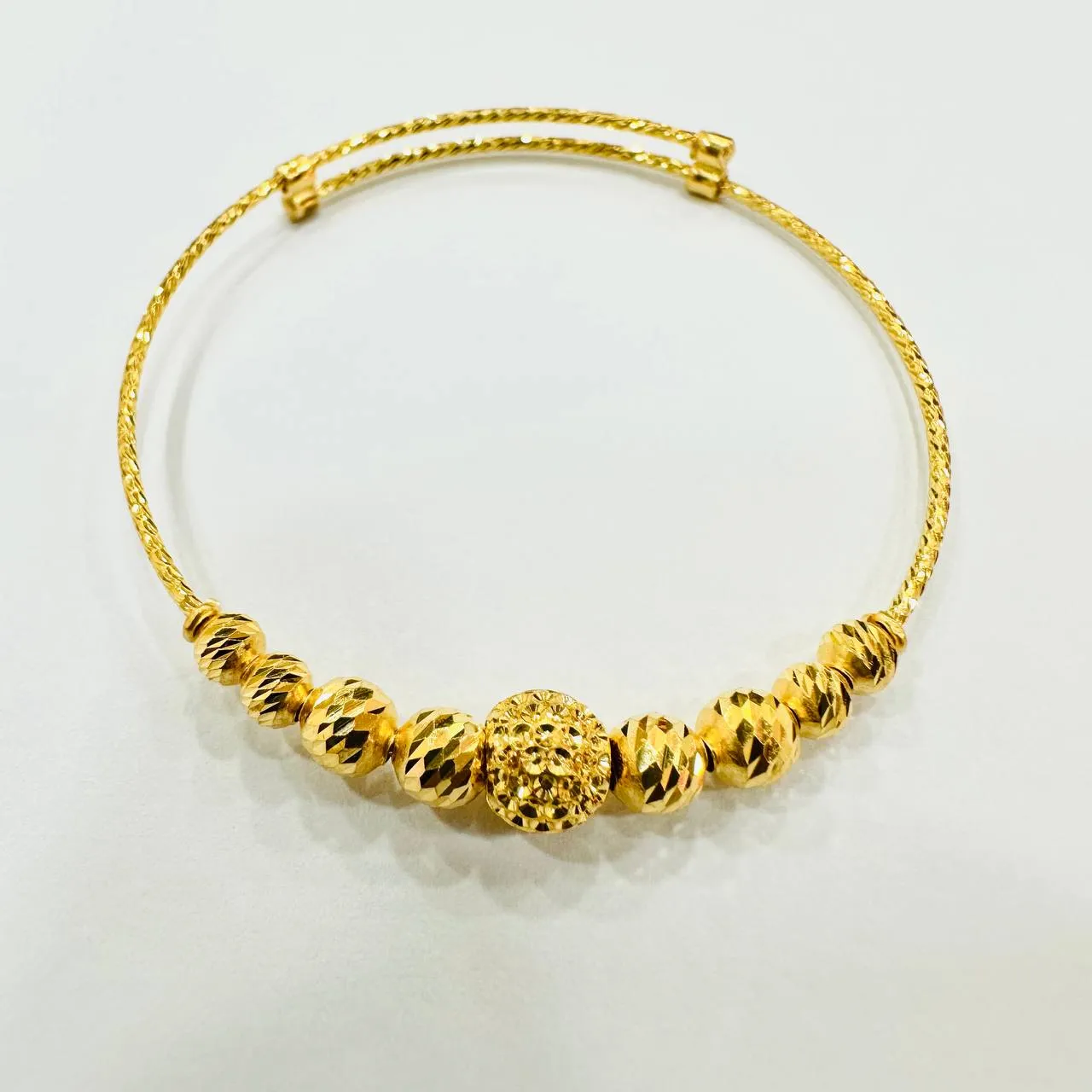 22k / 916 Gold Baby Bangle