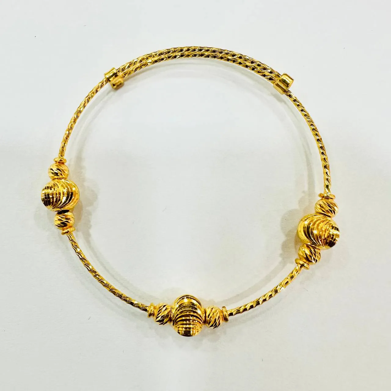 22k / 916 Gold Baby Bangle