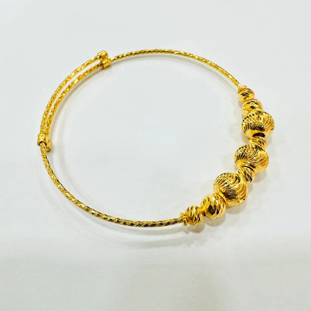 22k / 916 Gold Baby Bangle