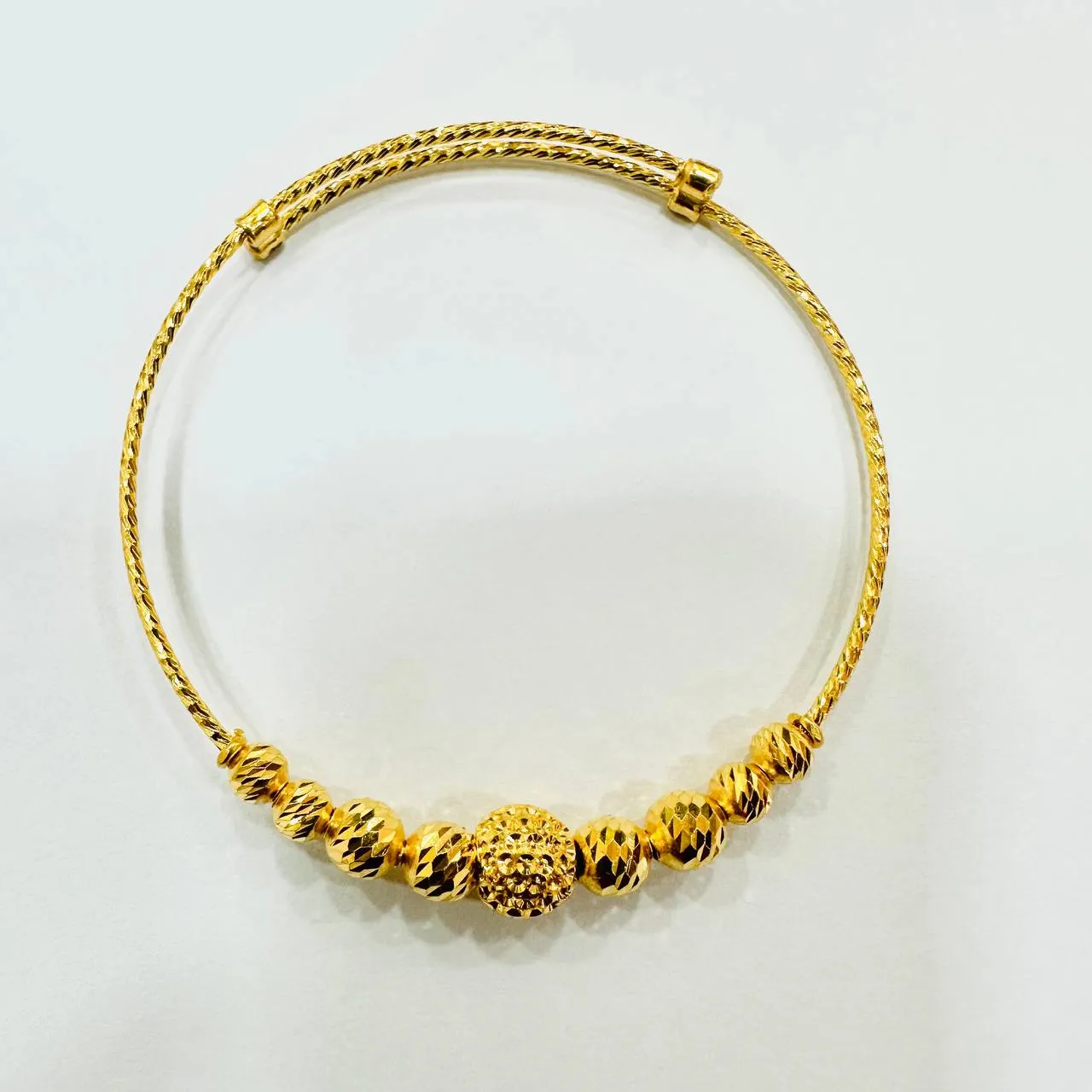 22k / 916 Gold Baby Bangle