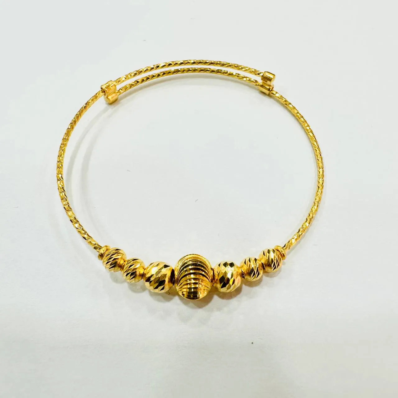 22k / 916 Gold Baby Bangle