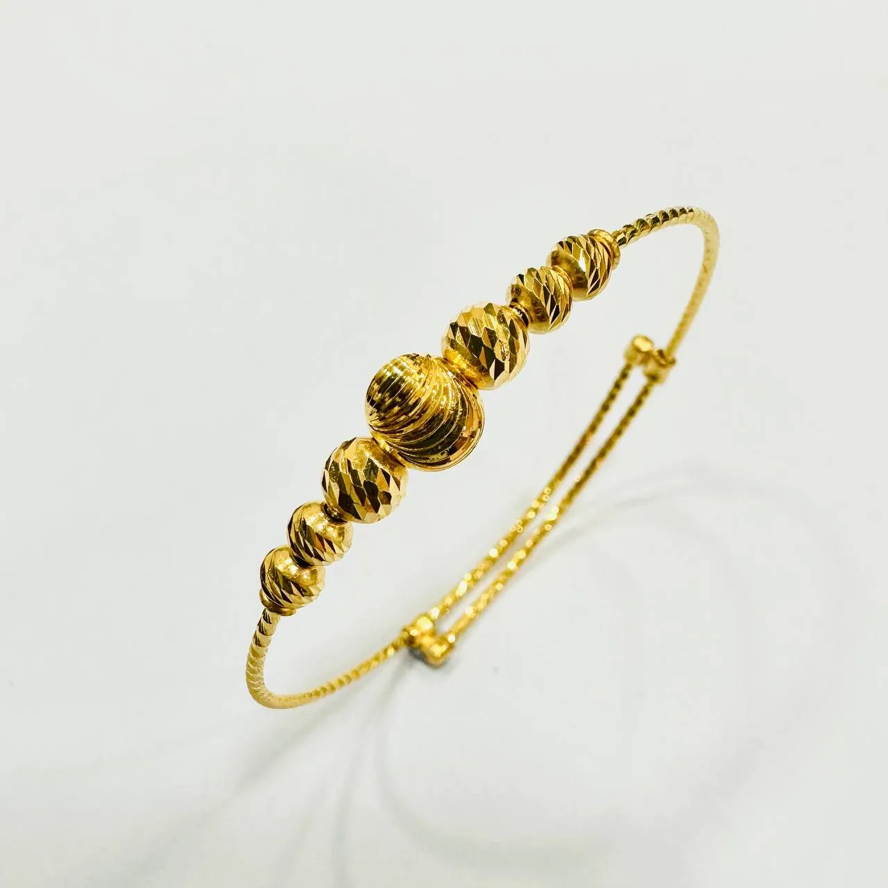 22k / 916 Gold Baby Bangle