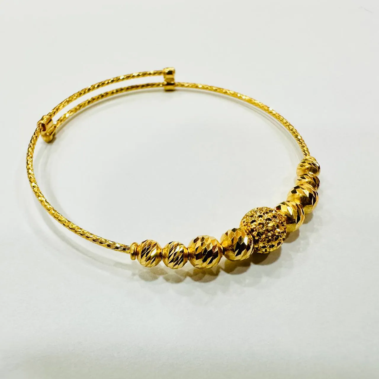 22k / 916 Gold Baby Bangle