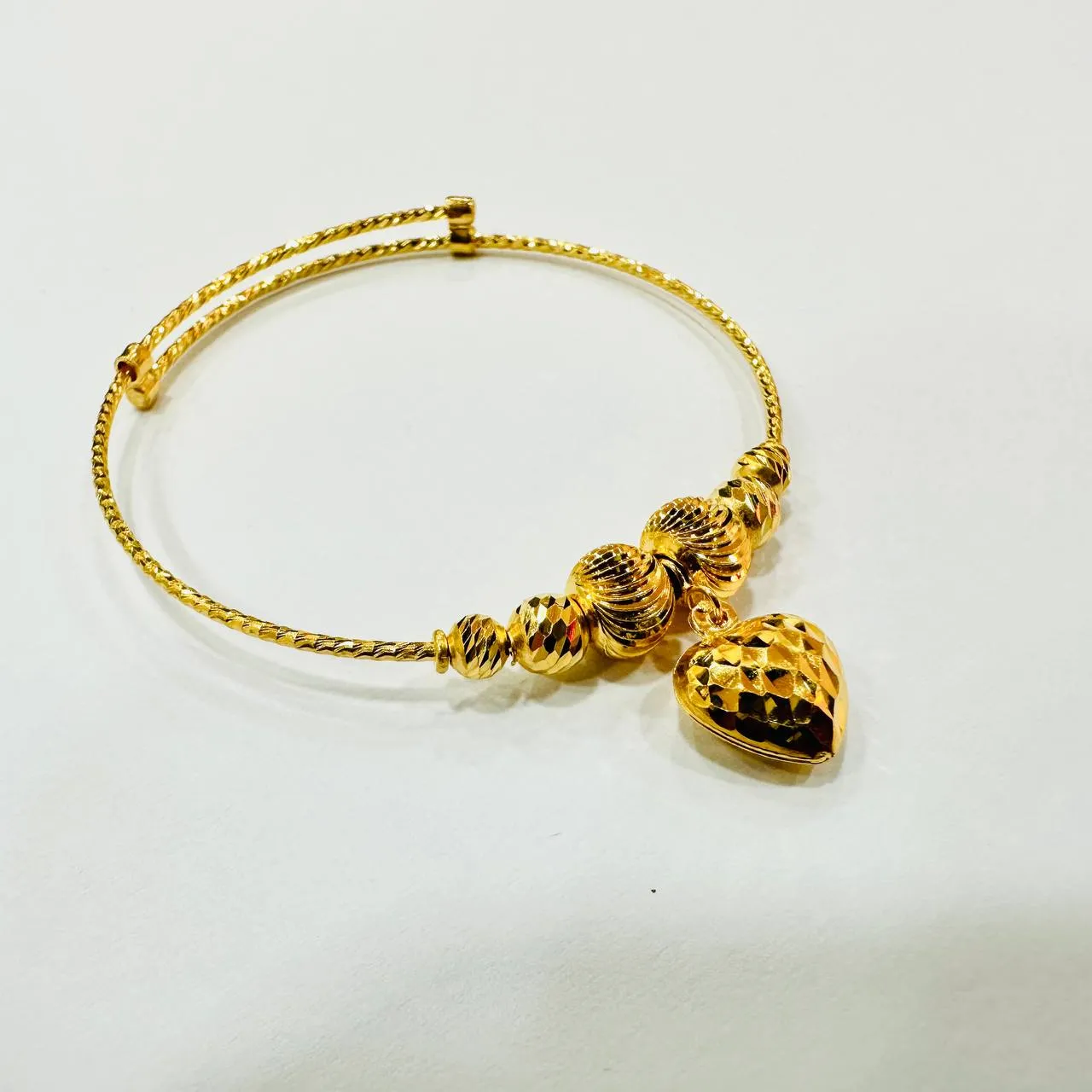 22k / 916 Gold Baby Bangle