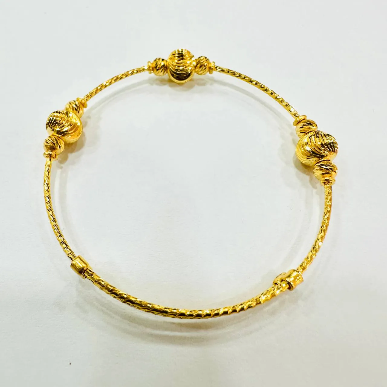 22k / 916 Gold Baby Bangle