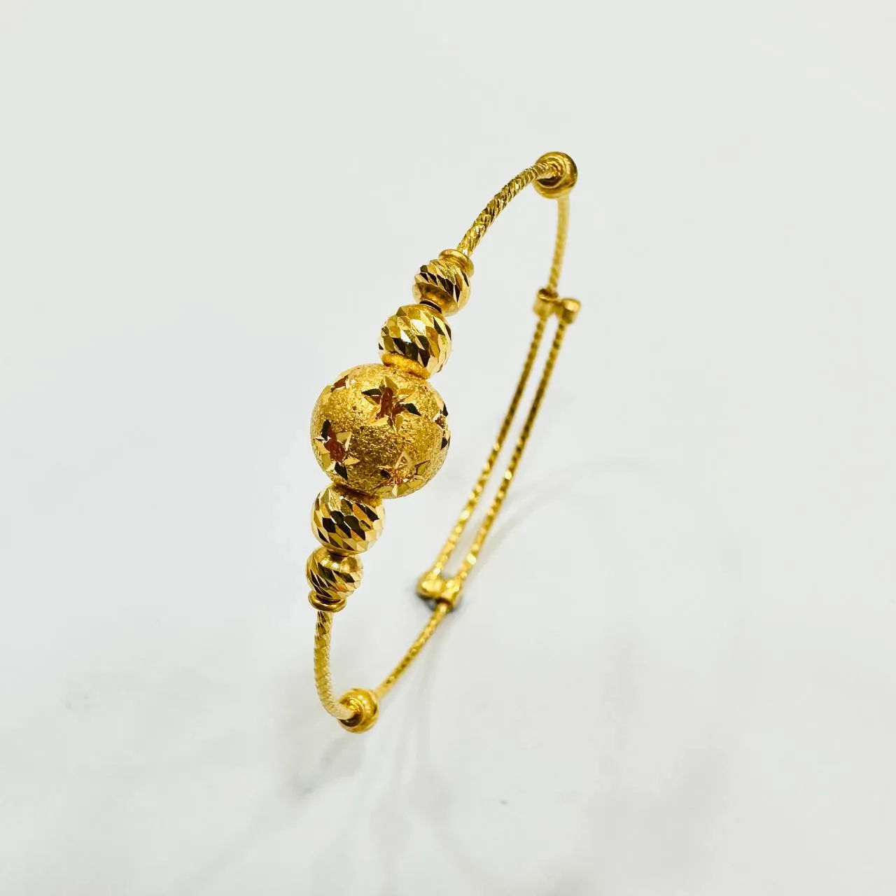 22k / 916 Gold Baby Bangle