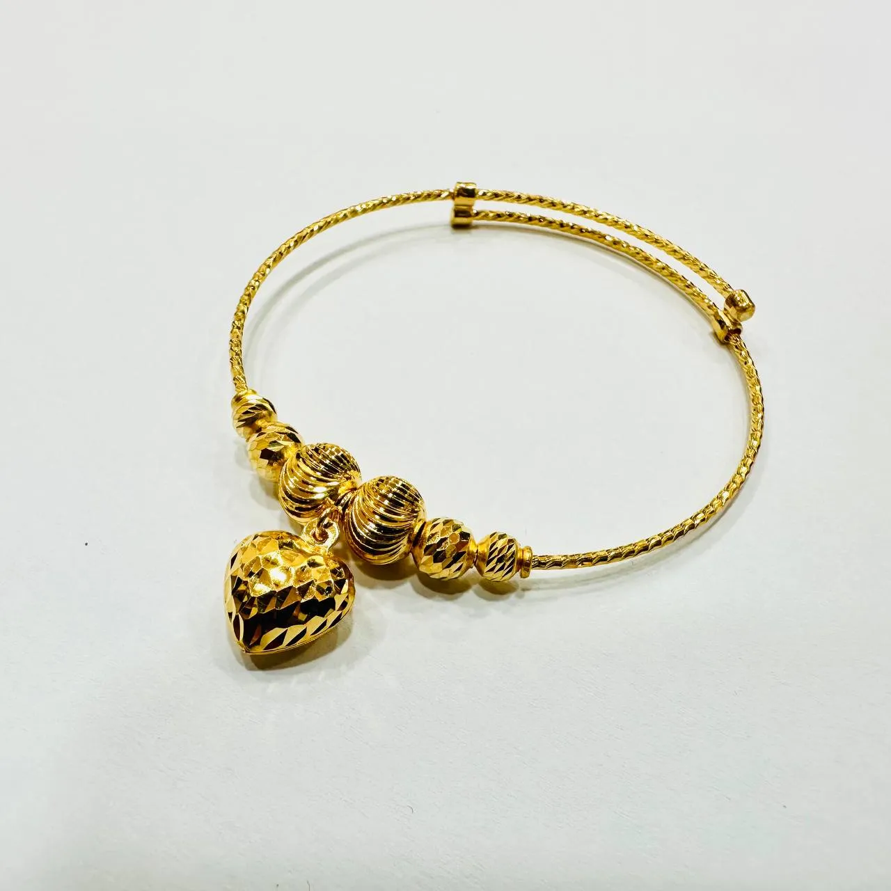 22k / 916 Gold Baby Bangle