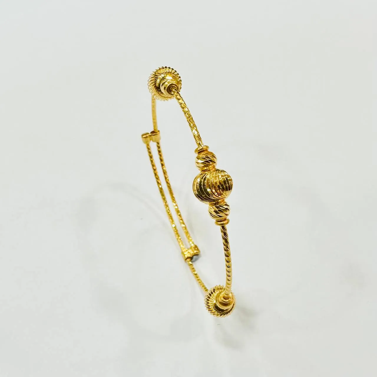 22k / 916 Gold Baby Bangle