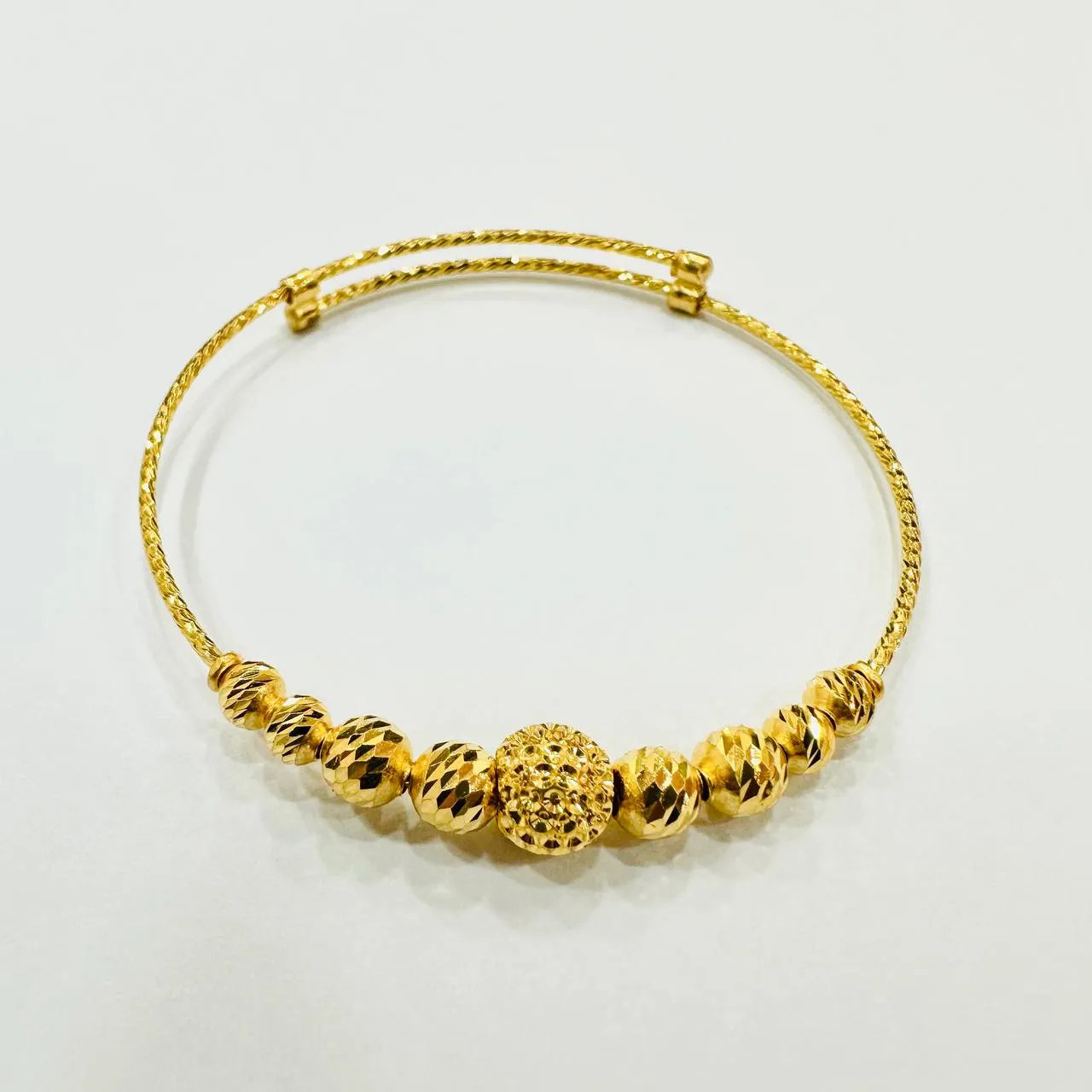 22k / 916 Gold Baby Bangle