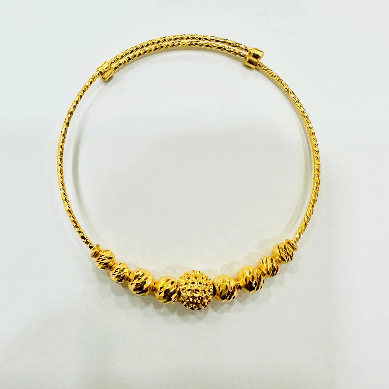 22k / 916 Gold Baby Bangle