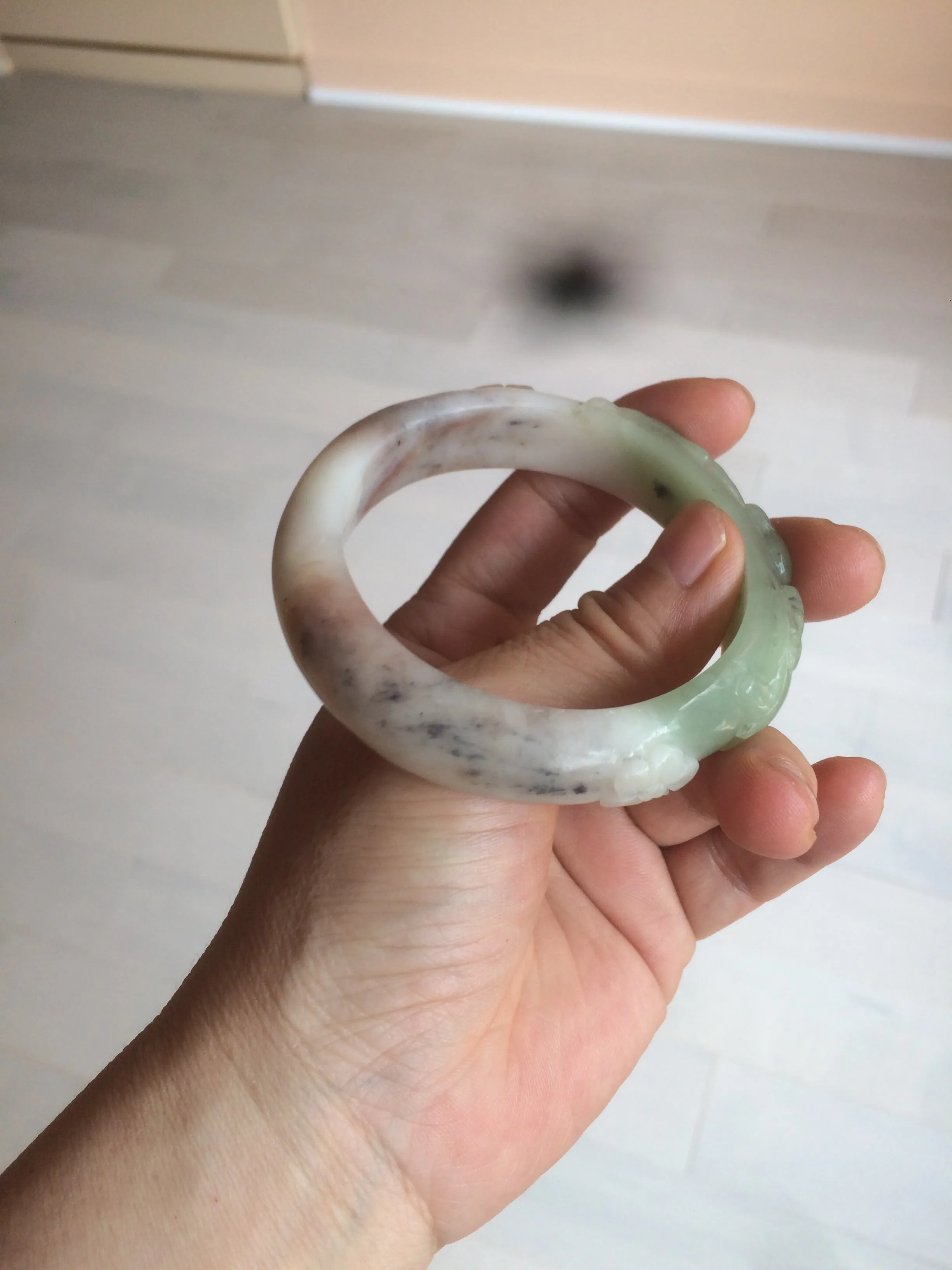 54.3mm 100% natural green/gray/purple/black carved bunnies and heart Xiu Jade(Serpentine) bangle XY79