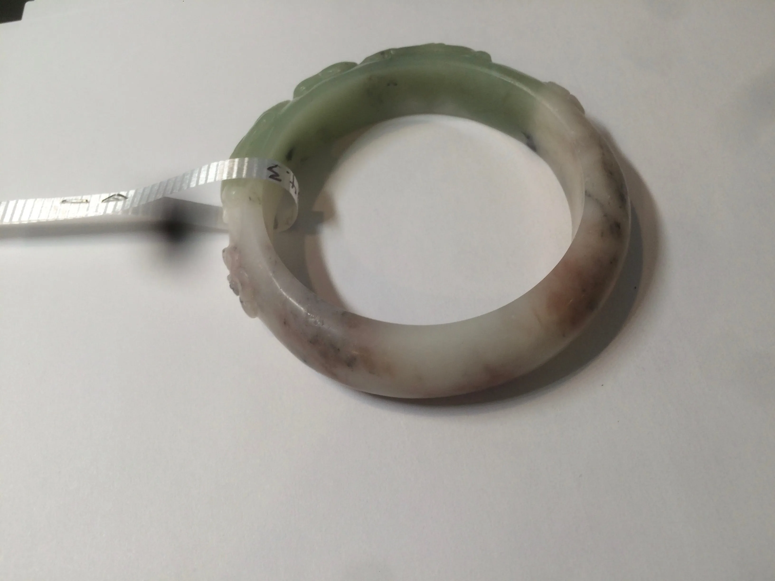 54.3mm 100% natural green/gray/purple/black carved bunnies and heart Xiu Jade(Serpentine) bangle XY79