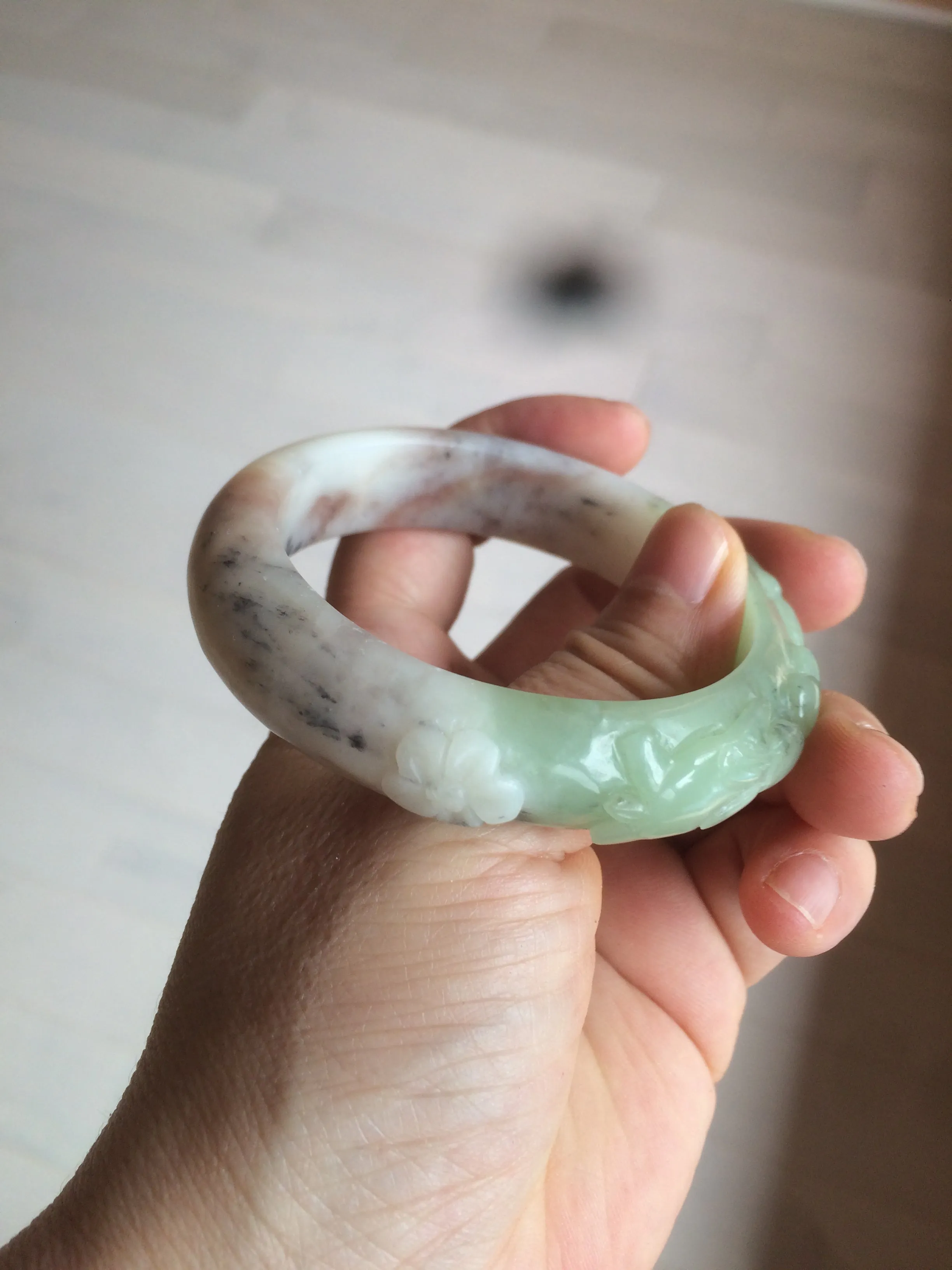 54.3mm 100% natural green/gray/purple/black carved bunnies and heart Xiu Jade(Serpentine) bangle XY79