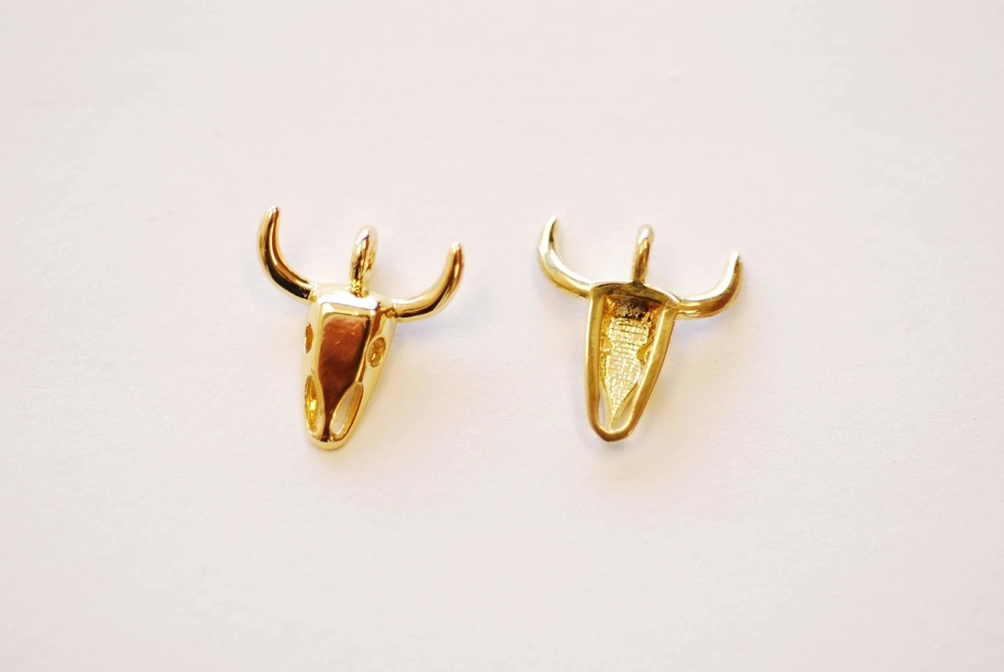 Buffalo Skull Head Pendant - 16k Gold Plated over Brass Bison Head Horn Pendant Wholesale B287