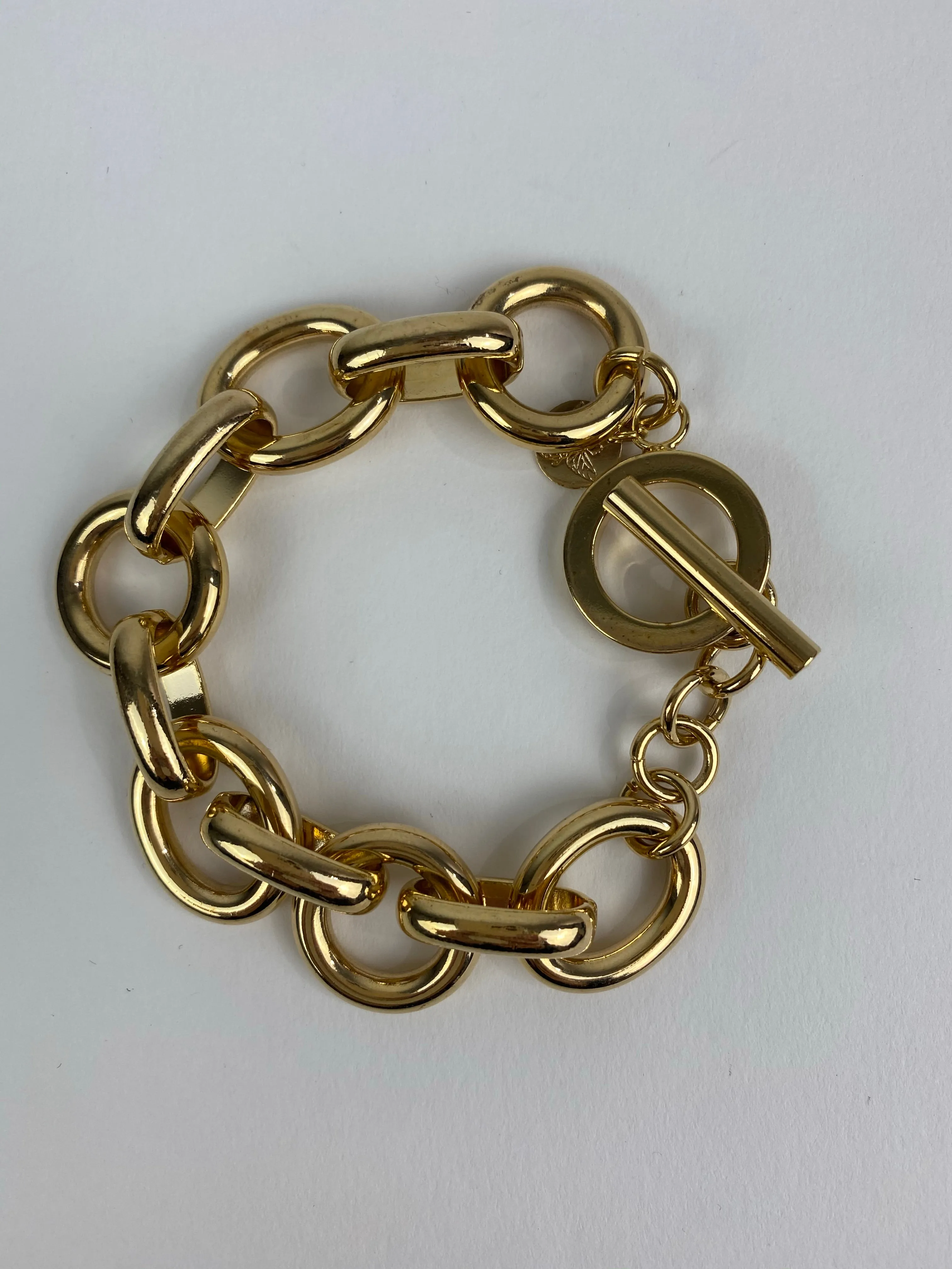 Chunky Gold O-Link Bracelet | Annabel BEST SELLER