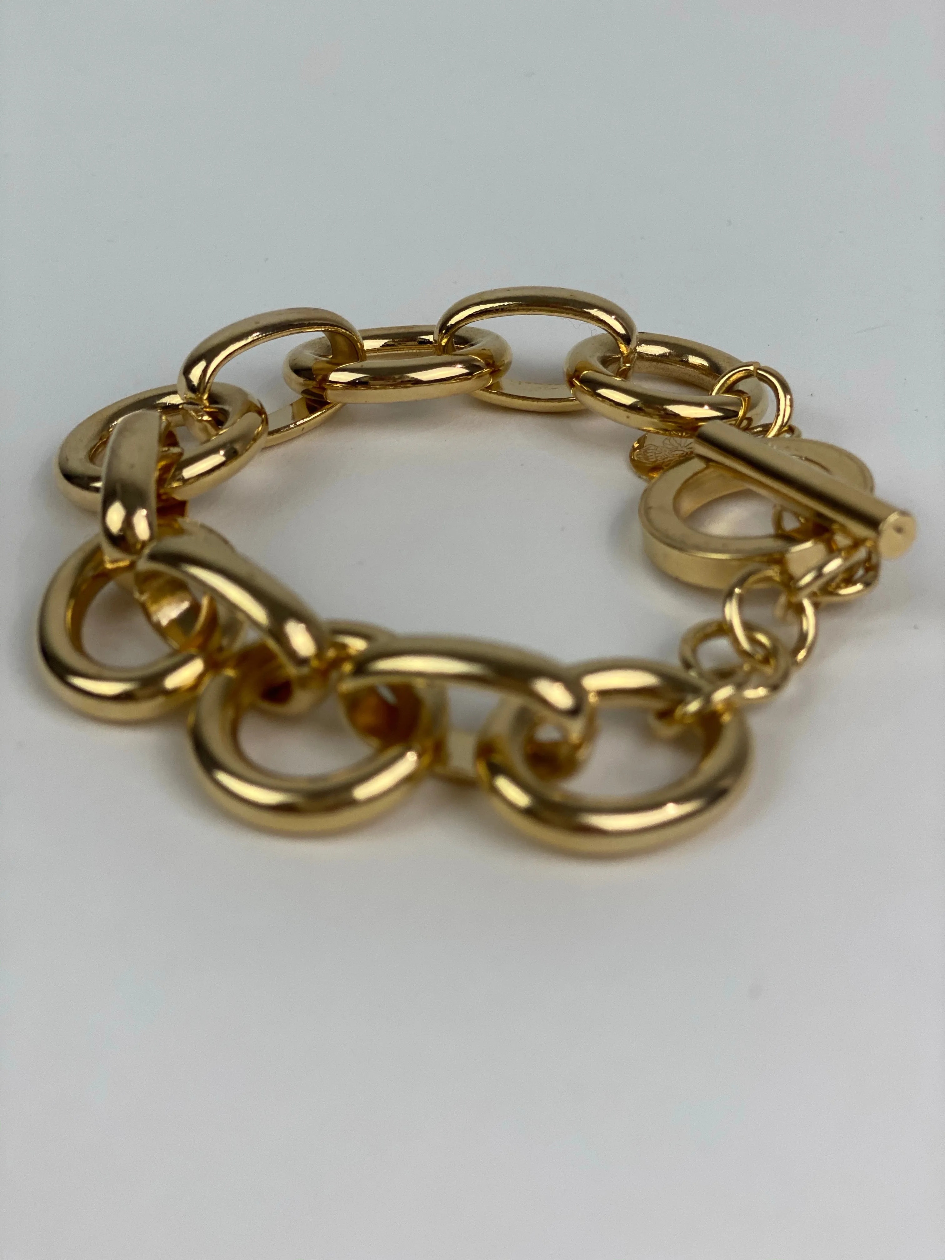 Chunky Gold O-Link Bracelet | Annabel BEST SELLER