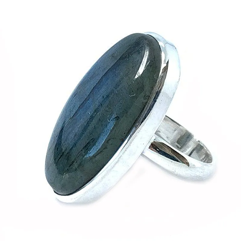 Clancy Labradorite Oval Ring