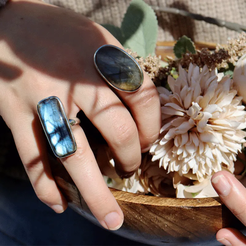 Clancy Labradorite Oval Ring