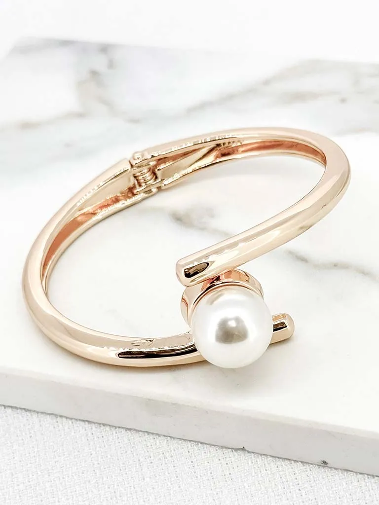 Envy Pearl Bangle - Gold