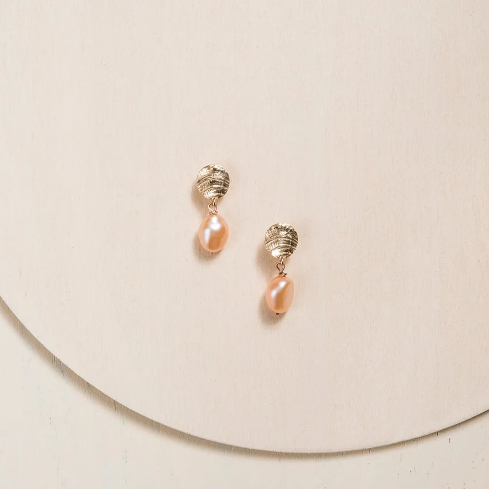 Fossil Baroque Pearl Drop Earrings- Peach