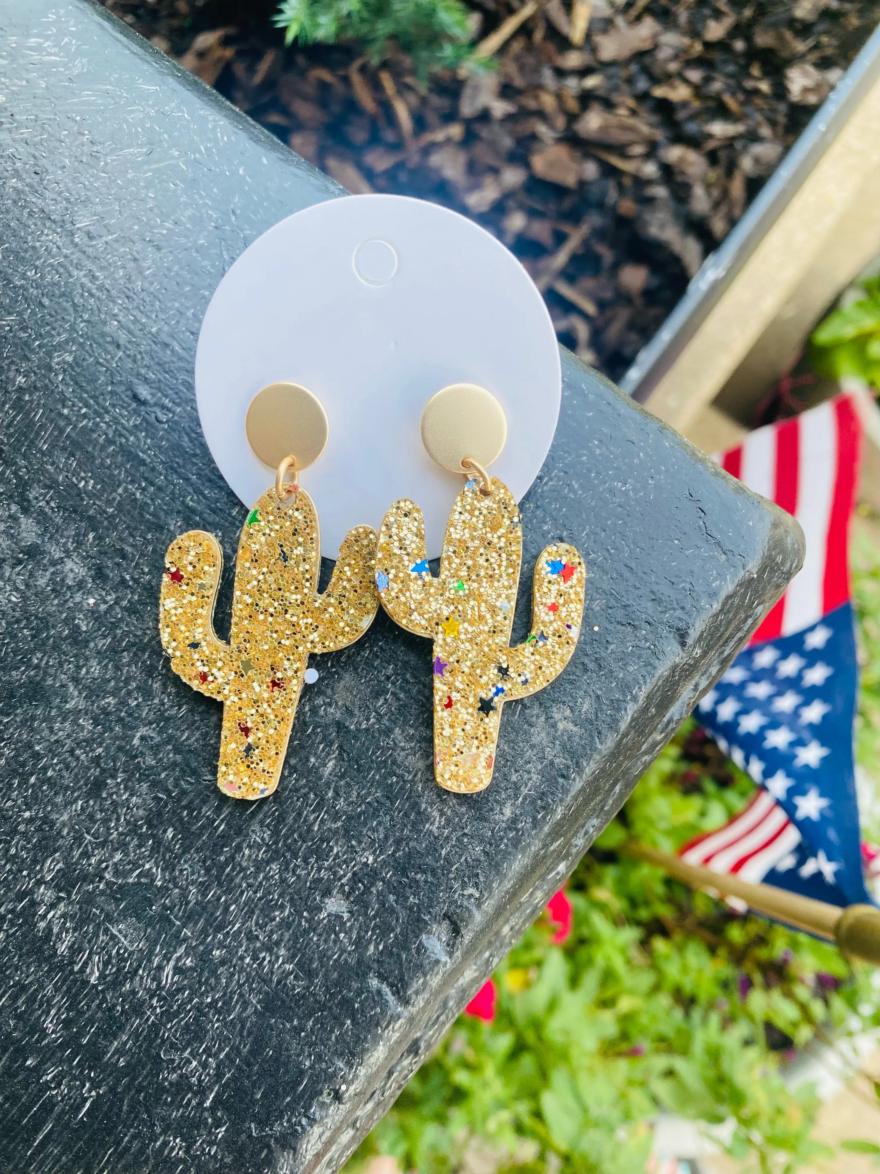 GLITZY CACTUS EARRINGS