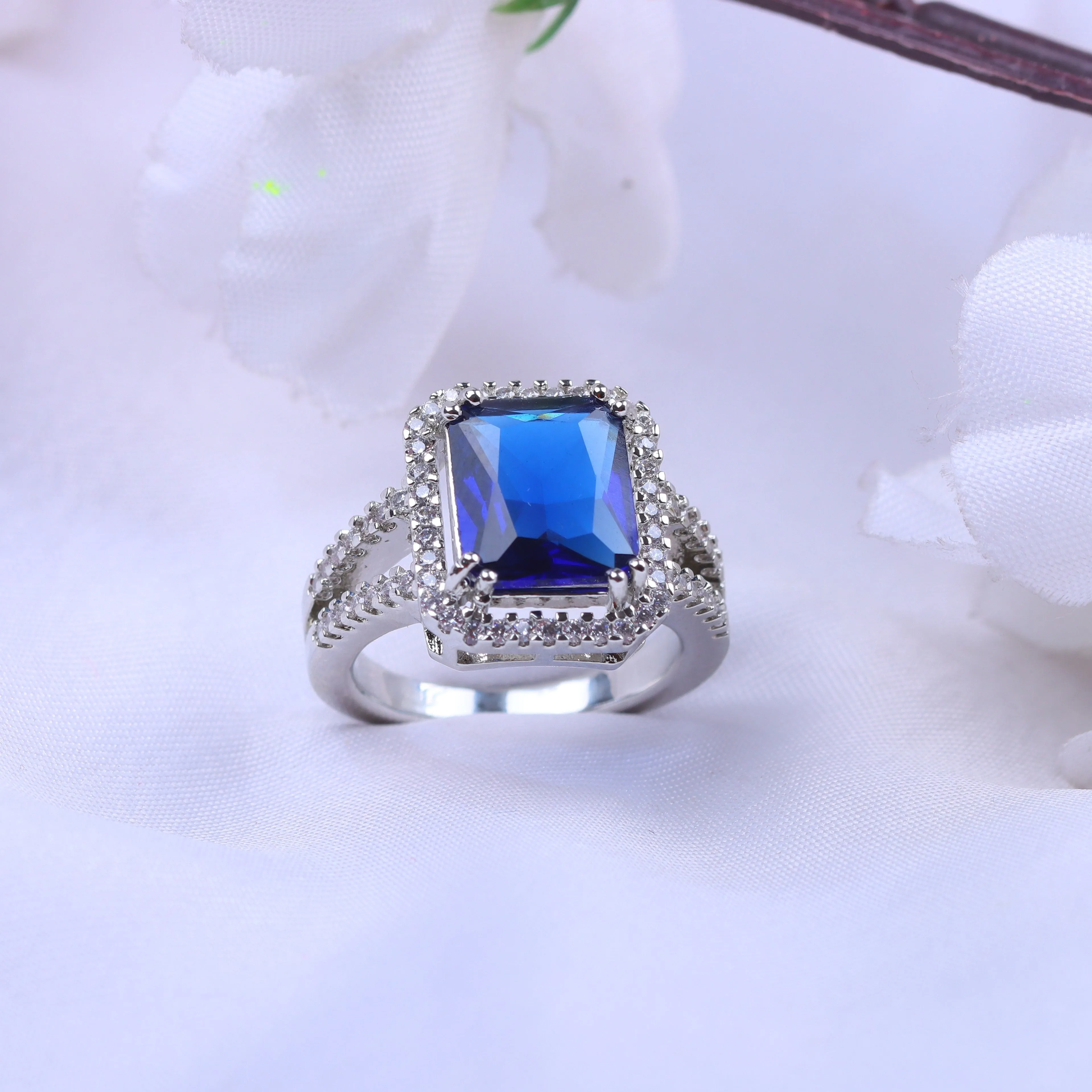 G.Silver Blue Stone Ring.