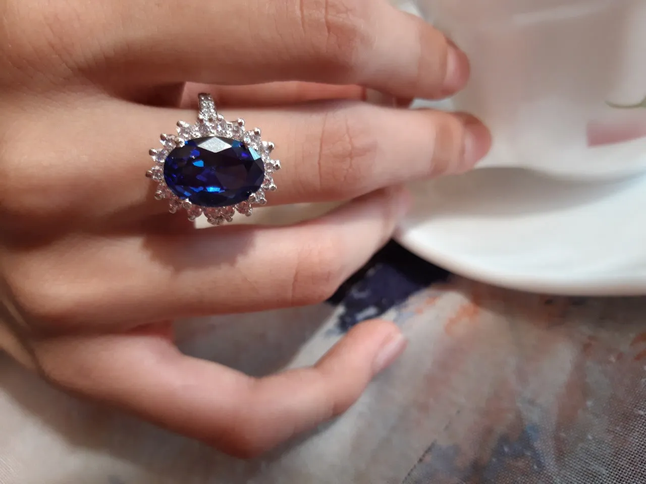 Lady Diana Blue stone Silver Diamond Cut Ring (925 Sterling Silver)