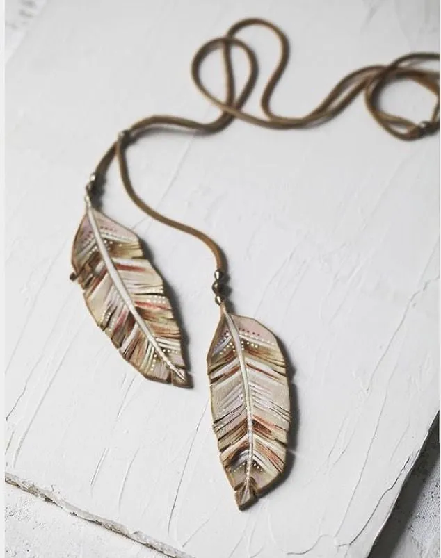 Leather Feather In The Wind Lariat Necklace Hand Painted Genuine Cowhide Beige Copper Tribal Bolo With Antiqued Brass By Free People