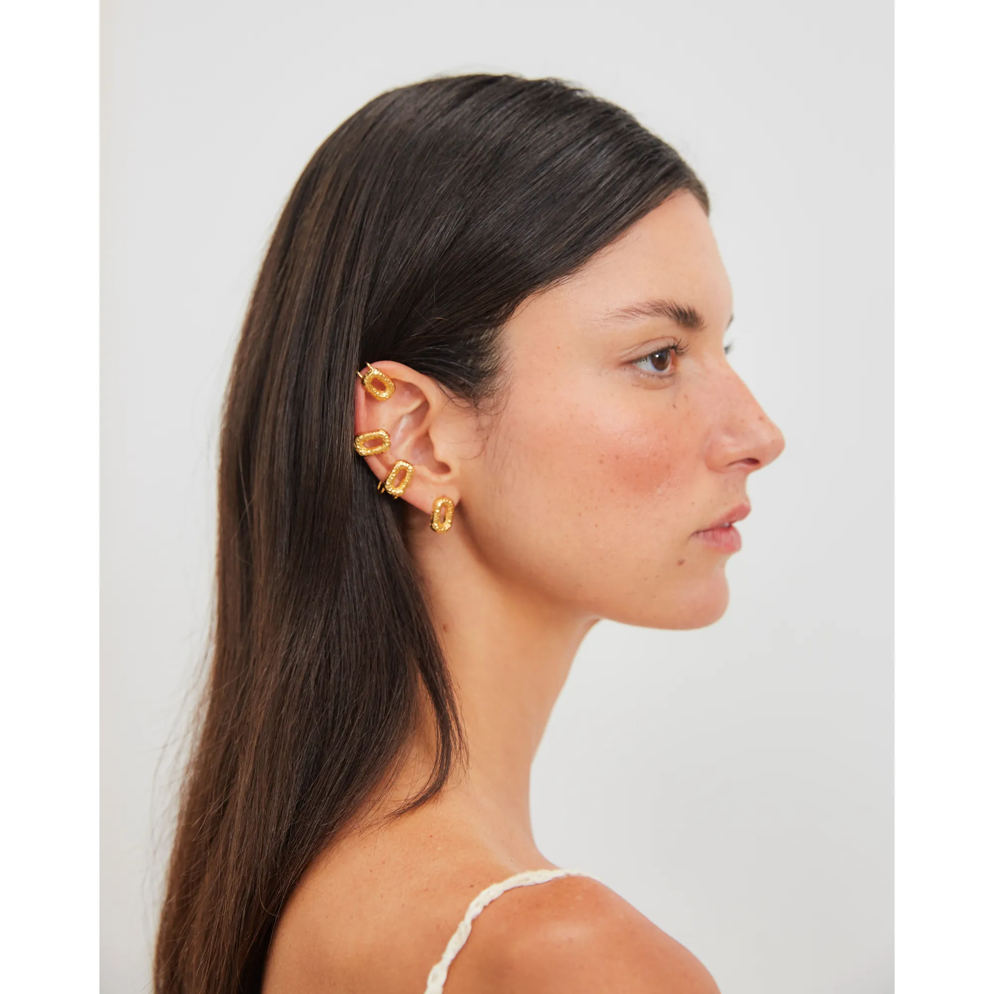 Link Mini Ear Cuff (Gold)