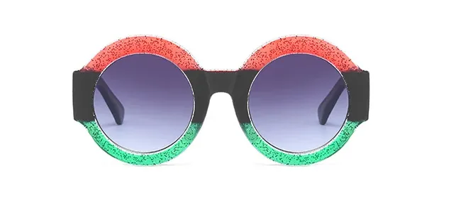 Main Attraction Sunglasses (Black)