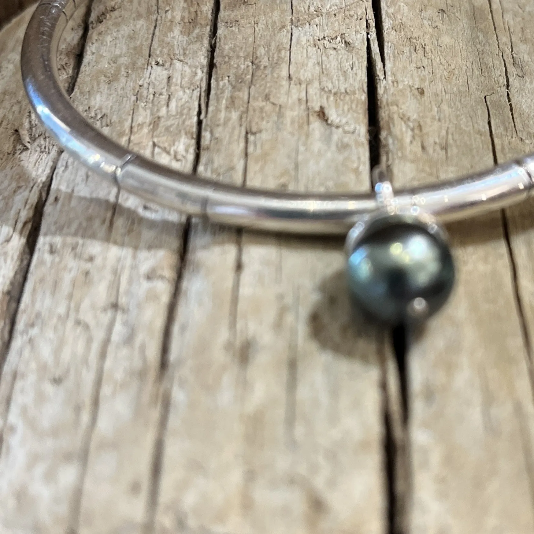 Mermaid bangle with Tahitian pearl