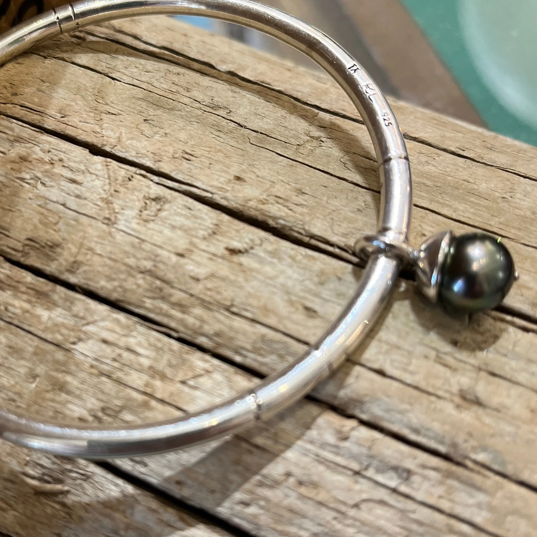 Mermaid bangle with Tahitian pearl