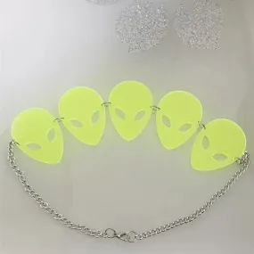 Neon Alien necklace 👽✨