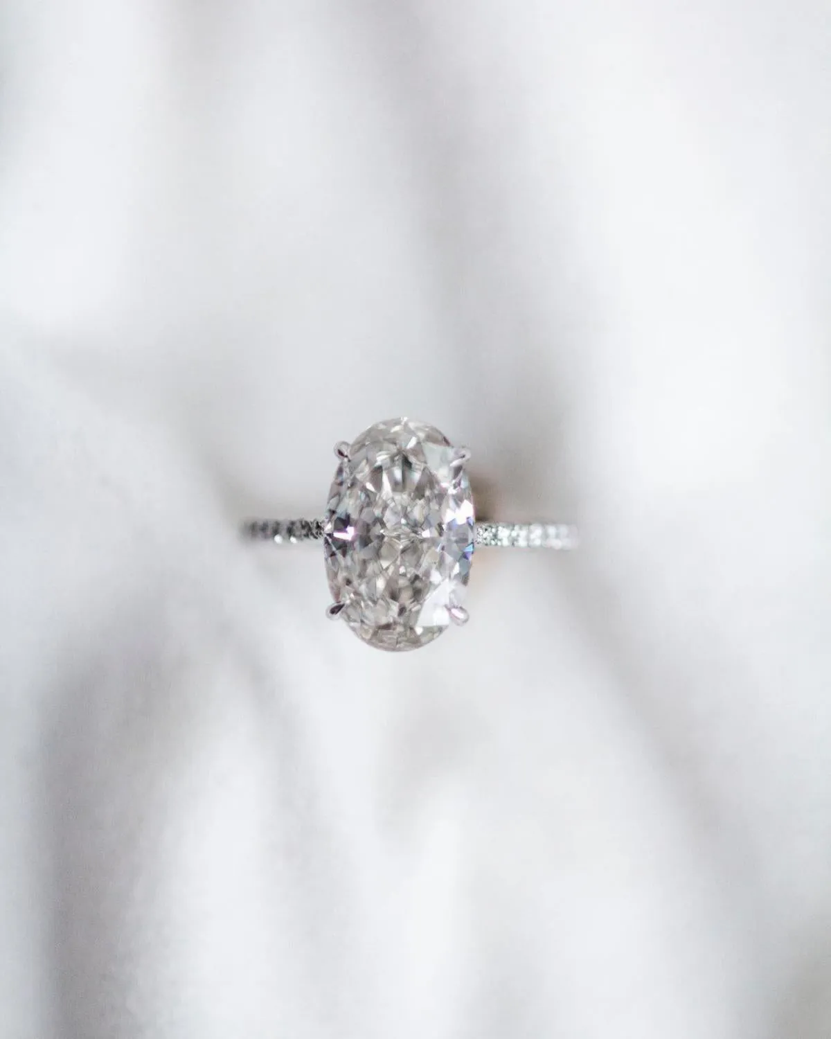 Oval Engagement Ring, Dainty Moissanite Engagement Ring