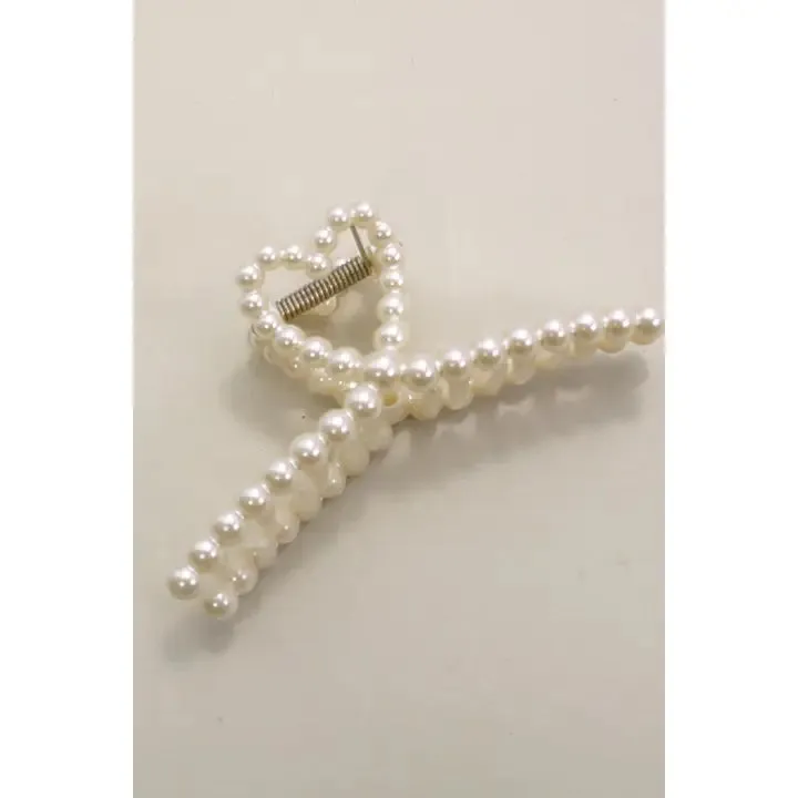 Pearl Hair Claw Clips