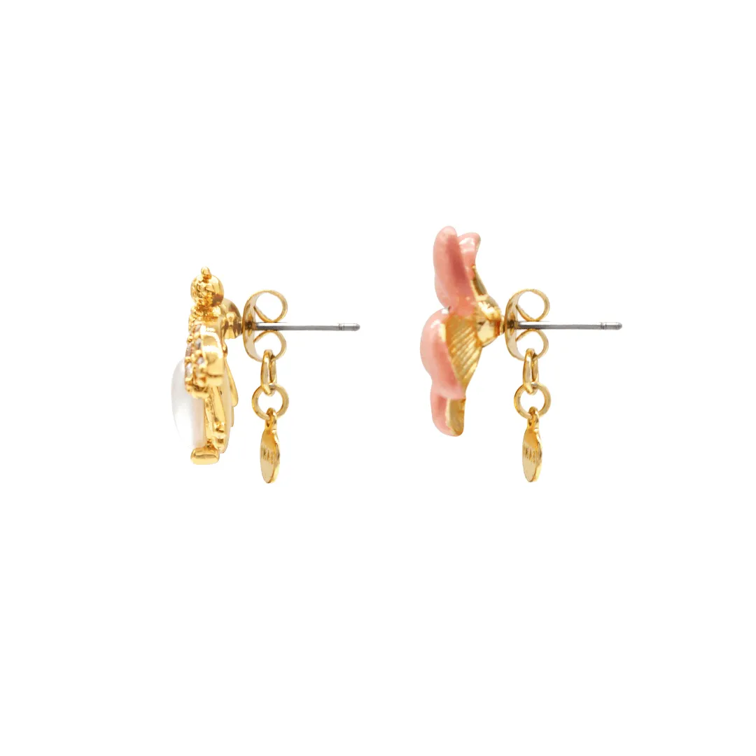 Sahi Lilys Flower & Pearl Bee Stud Earrings